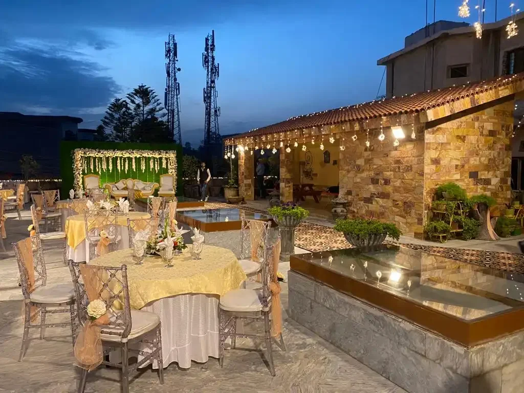 buffet catering setup 1 by Al-shams caterers