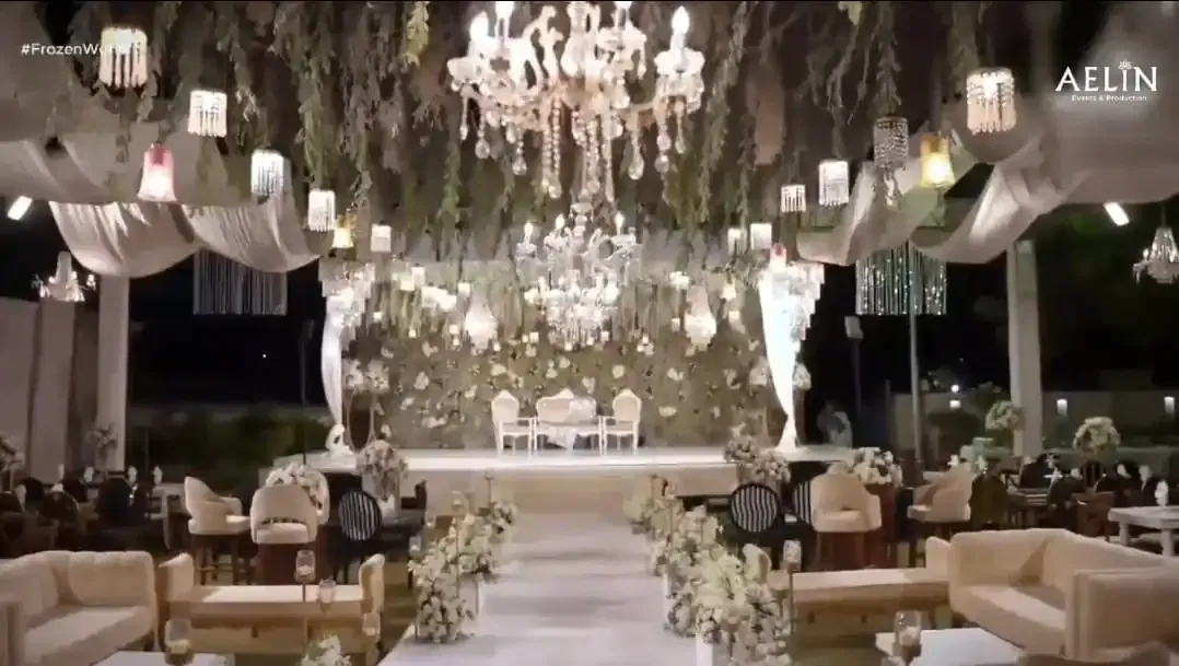 floral backdrop 5 by Aelin Events