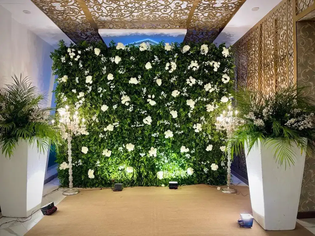 floral backdrop 5 by Ronaq Decor
