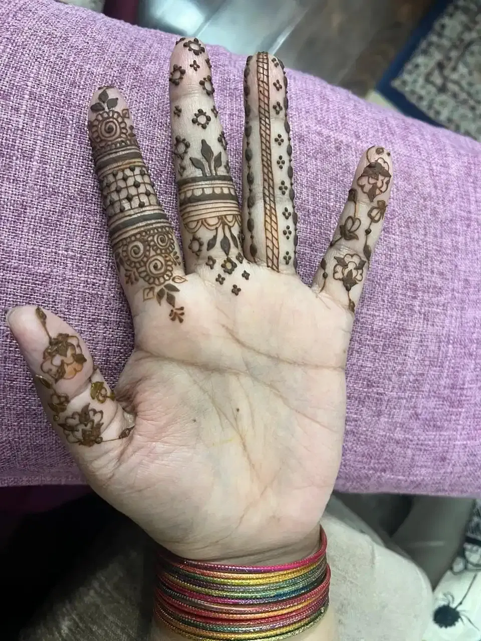 feet mehndi pattern 5 by Henna by Mehroo