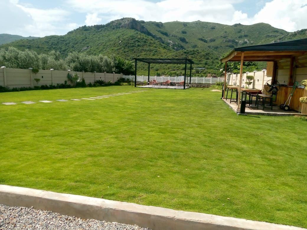 outdoor wedding setup 3 by Lara's Lawn by Elation