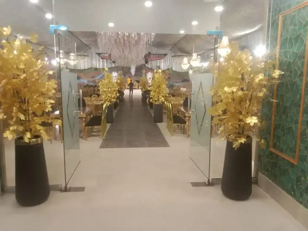 themed wedding stage 2 by Qamar Banquet